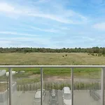 Polanki Aqua Apartment With Parking By Renters Prestige